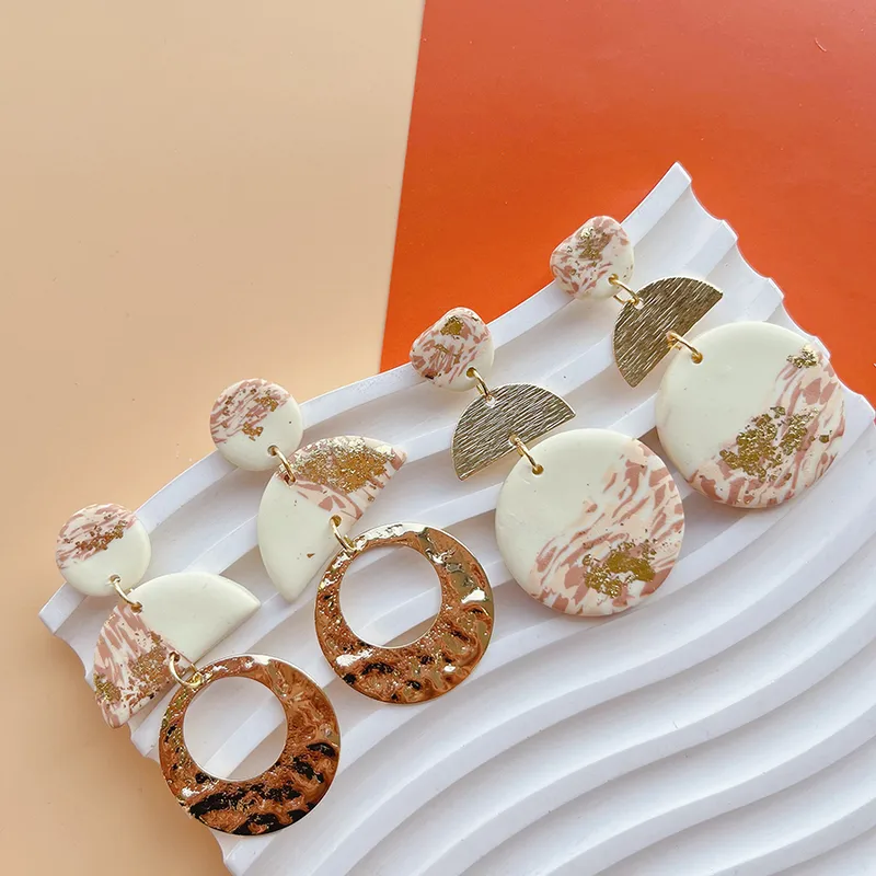 Clay & wood earrings cream