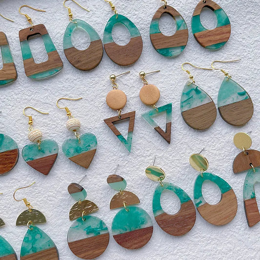 Resin & wood earrings Aqua