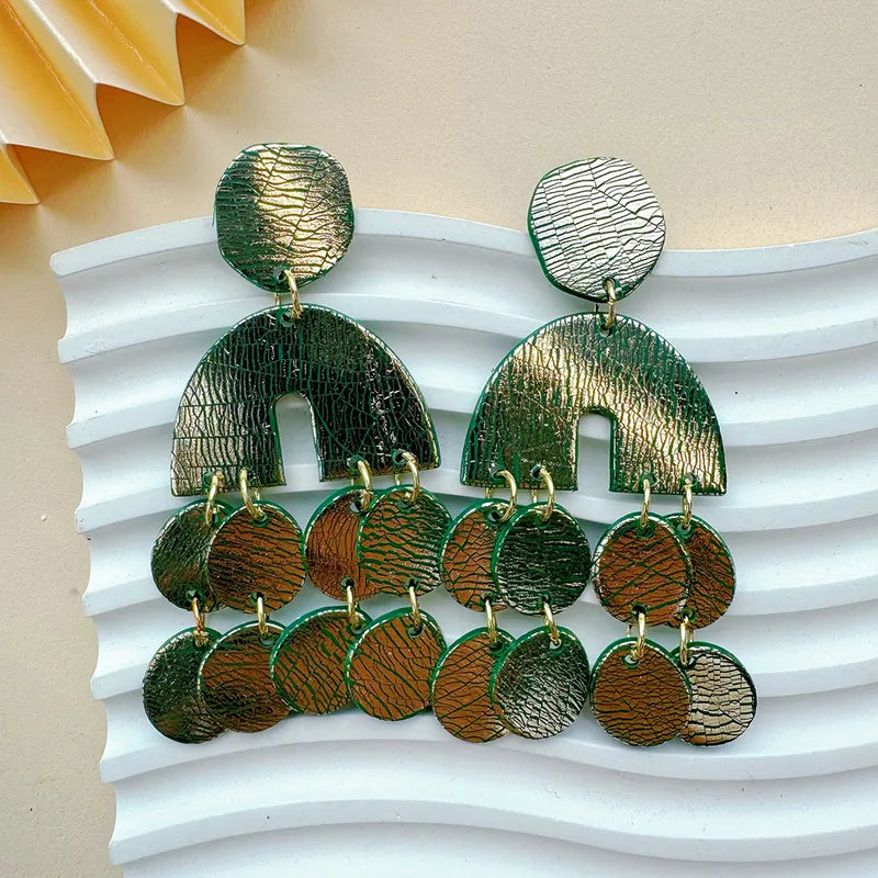 Dangling clay earrings