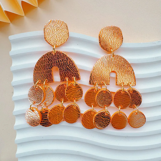 Dangling clay earrings