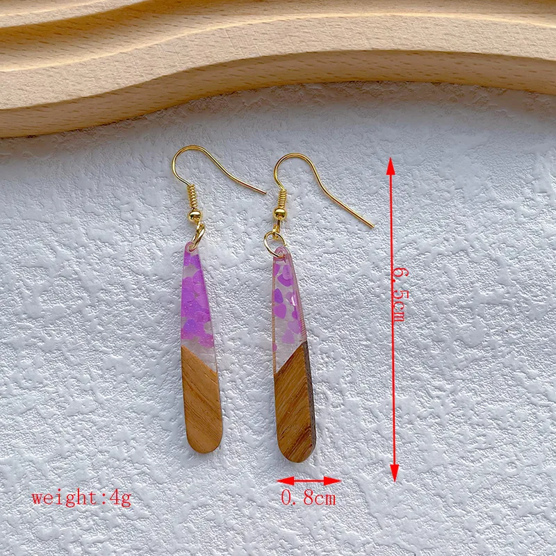 Resin & wood earrings pink