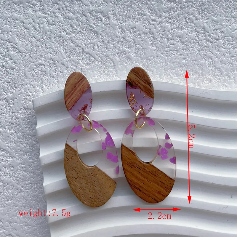 Resin & wood earrings pink