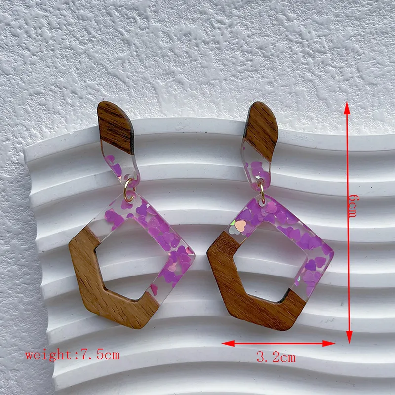 Resin & wood earrings pink