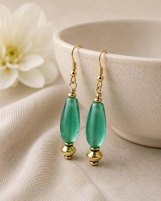 Earrings Brass, glass & Crystal