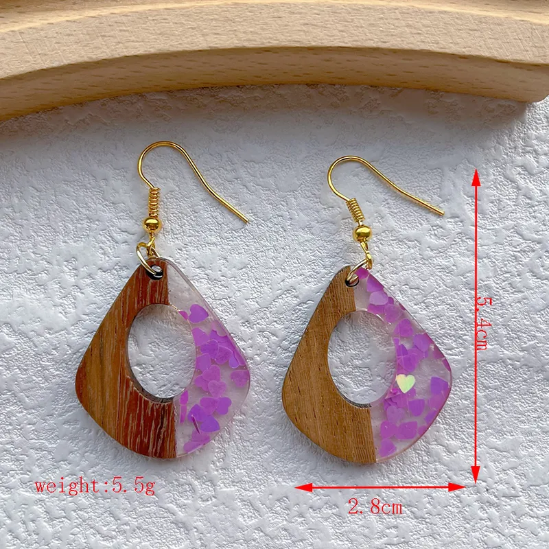Resin & wood earrings pink