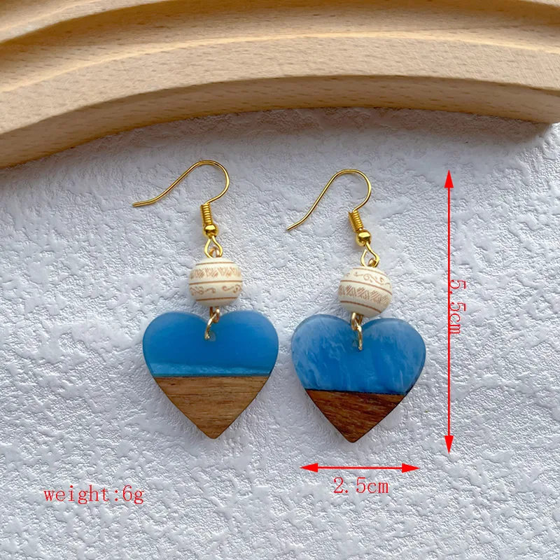 Resin & wood earrings blue